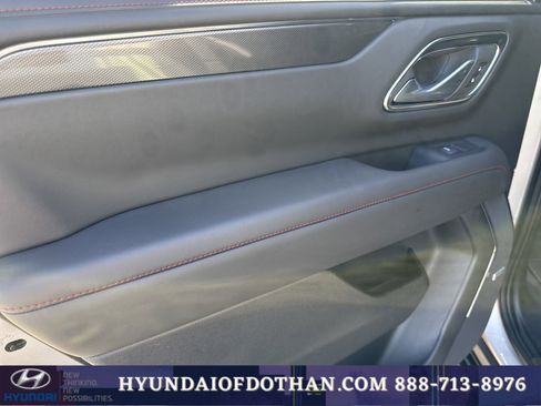 Used 2024 Chevrolet Tahoe RST w/ RST Performance Edition image 11