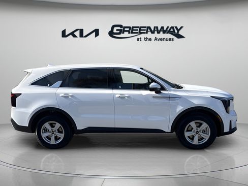 New 2026 Kia Sorento LX image 5