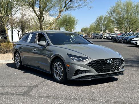 Used 2021 Hyundai Sonata SEL FWD image 6
