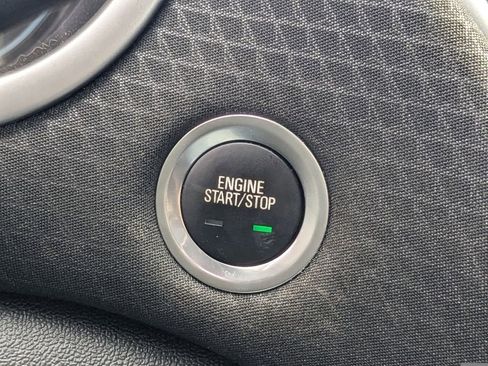 Used 2024 Chevrolet Malibu LT image 30