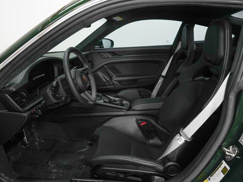 Used 2026 Porsche 911 GT3 image 39