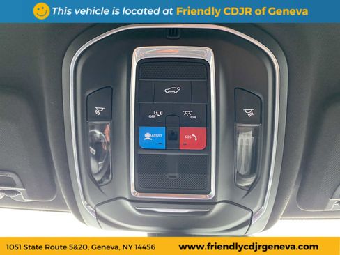 Used 2023 Jeep Grand Cherokee L Laredo image 19