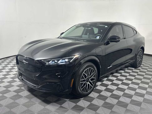 Used 2024 Ford Mustang Mach-E Premium RWD image 5