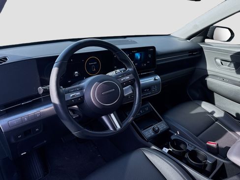 Used 2024 Hyundai Kona Limited image 7