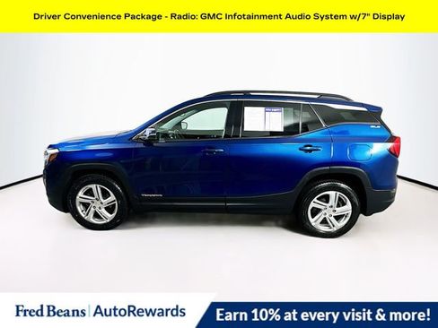 Used 2020 GMC Terrain SLE w/ Driver Convenience Package image 4