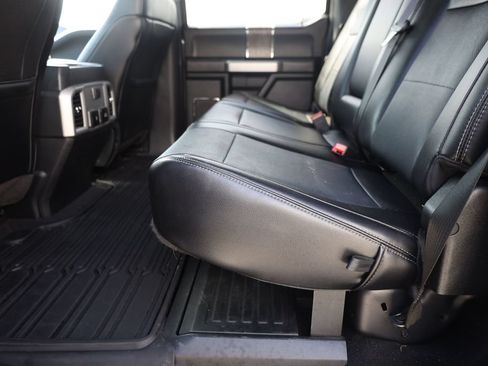 Used 2019 Ford F350 Lariat w/ Tow Technology Bundle AWD/4WD image 18