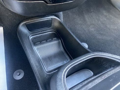 Used 2022 Chrysler Pacifica Touring-L w/ S Appearance Package image 20