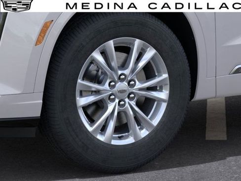 New 2025 Cadillac XT6 Luxury w/ LPO, Floor Liner Package image 9