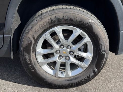 Used 2023 Chevrolet Traverse LS w/ Safety Package AWD/4WD image 46