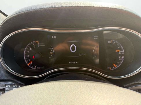 Used 2014 Jeep Grand Cherokee Limited image 18