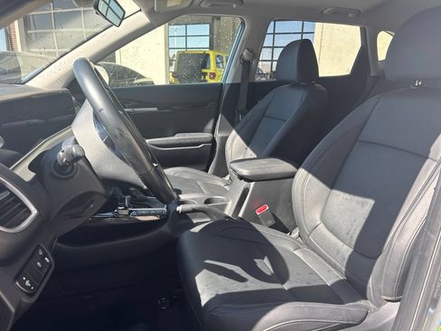Used 2025 Kia Seltos EX w/ EX Sunroof Package AWD/4WD image 17