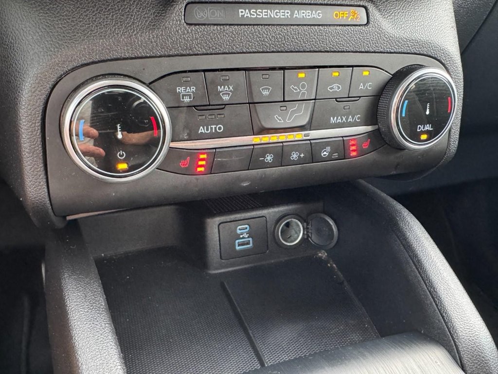 Certified 2023 Ford Escape Active AWD/4WD image 18