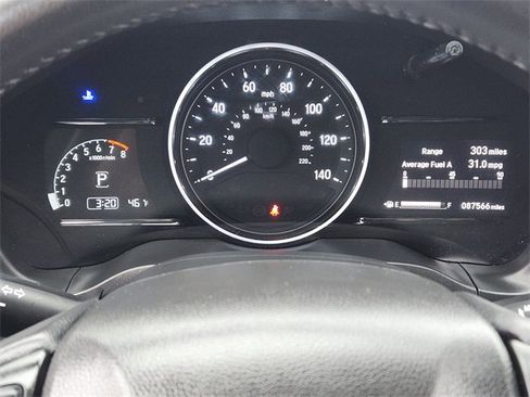 Used 2019 Honda HR-V EX-L image 18