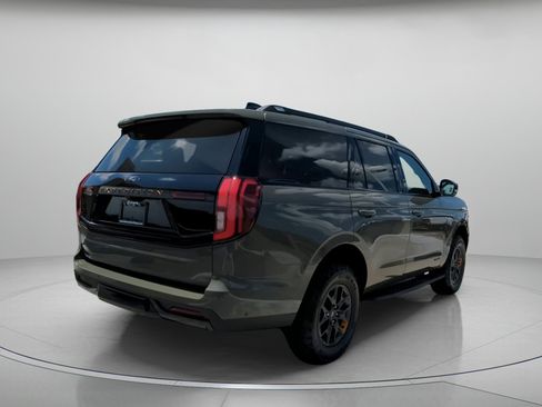 Used 2025 Ford Expedition Tremor AWD/4WD image 29