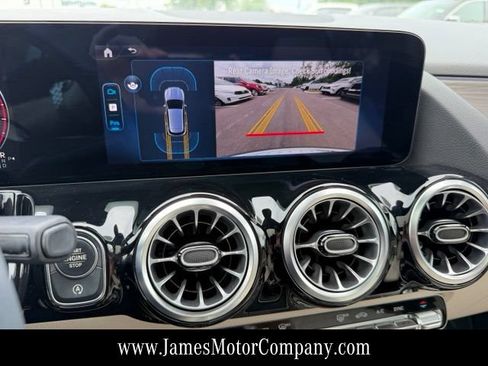Certified 2025 Mercedes-Benz GLA 250 4MATIC image 22