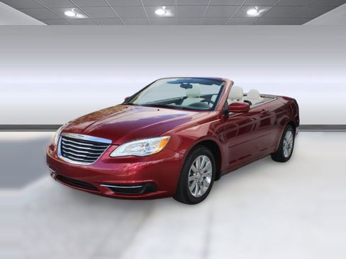 Used 2014 Chrysler 200 Touring image 18