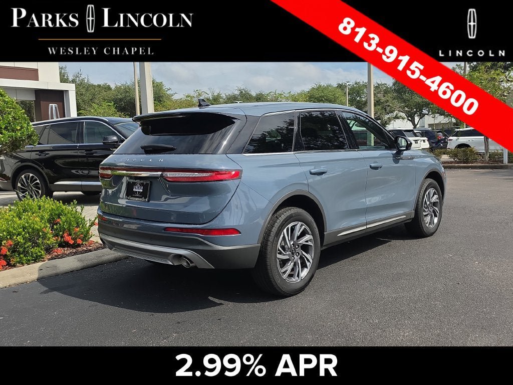 Certified 2025 Lincoln Corsair FWD image 4