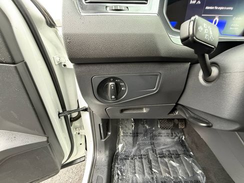Used 2023 Volkswagen Tiguan S AWD/4WD image 27