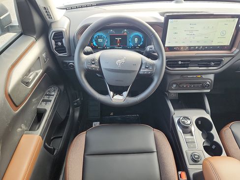 New 2025 Ford Bronco Sport Outer Banks image 7