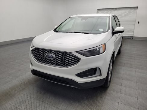 Used 2024 Ford Edge SEL image 15