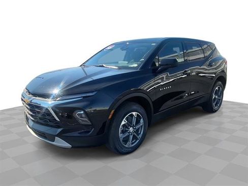 Certified 2025 Chevrolet Blazer LT image 33