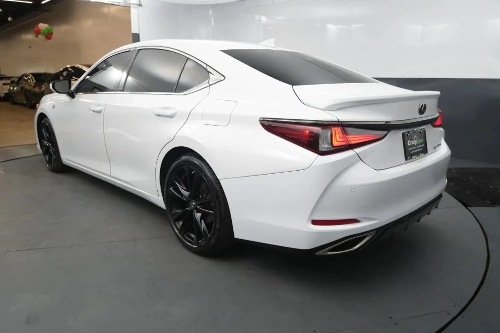 Used 2024 Lexus ES 350 F Sport w/ Accessory Package (Z2) FWD image 3