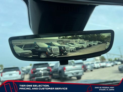 New 2026 GMC Terrain Denali w/ LPO, Black Badging Package AWD/4WD image 24