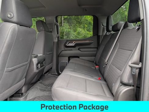 Used 2025 Chevrolet Silverado 1500 LT Trail Boss w/ LPO, Dark Essentials Package AWD/4WD image 26