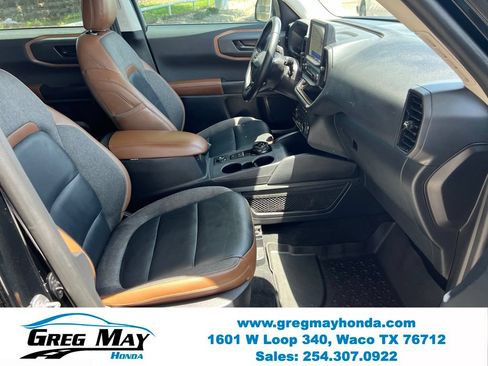 Used 2023 Ford Bronco Sport Outer Banks w/ Tech Package AWD/4WD image 12
