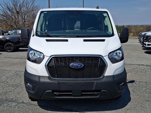 Used 2024 Ford Transit 250 Low Roof w/ Exterior Upgrade Package RWD image 2