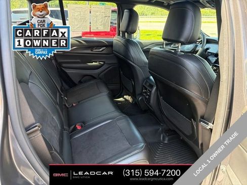 Used 2024 Jeep Grand Cherokee Altitude AWD/4WD image 13