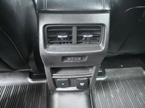 Used 2018 Ford Edge Titanium w/ Equipment Group 301A image 31