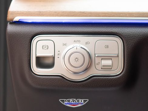 Used 2021 Mercedes-Benz GLE 350 350 4MATIC w/ Premium Package image 34