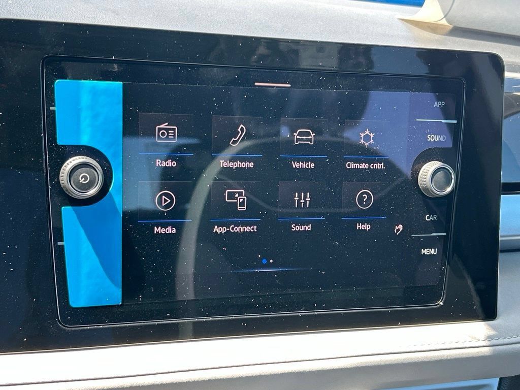 New 2026 Volkswagen Taos SE FWD image 33