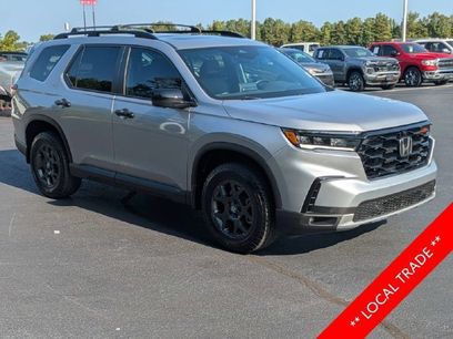 Used 2025 Honda Pilot TrailSport