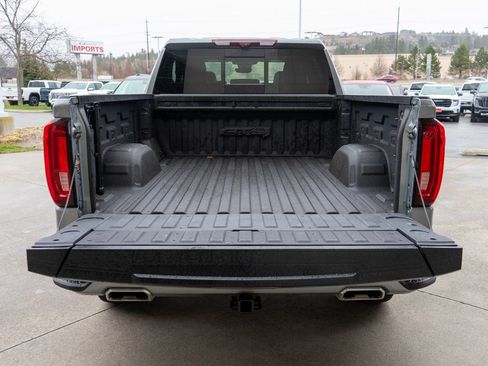 Used 2023 GMC Sierra 1500 AT4 w/ Technology Package image 36