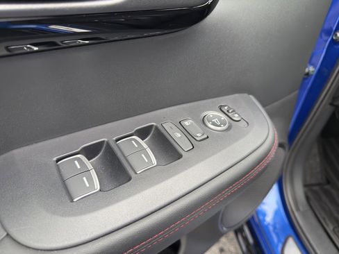 Certified 2025 Acura ADX A-Spec image 15