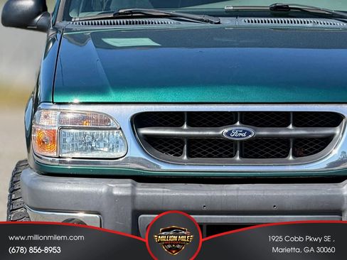 Used 2000 Ford Explorer XLT AWD/4WD image 11