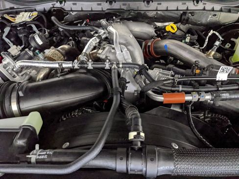 New 2025 Ford F350 Lariat w/ Lariat Ultimate Package image 28