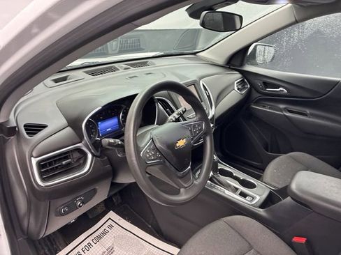 Used 2020 Chevrolet Equinox LT image 11