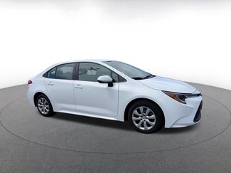Used 2025 Toyota Corolla LE FWD video 2