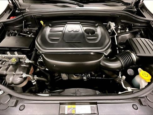 Used 2020 Jeep Grand Cherokee Limited image 31