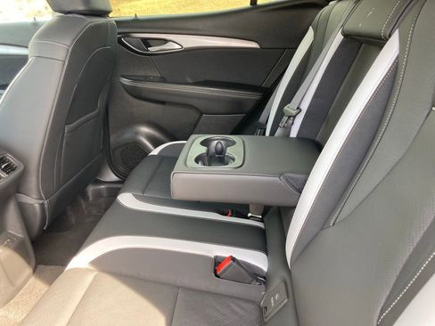 Used 2025 Buick Envision Sport Touring AWD/4WD image 32