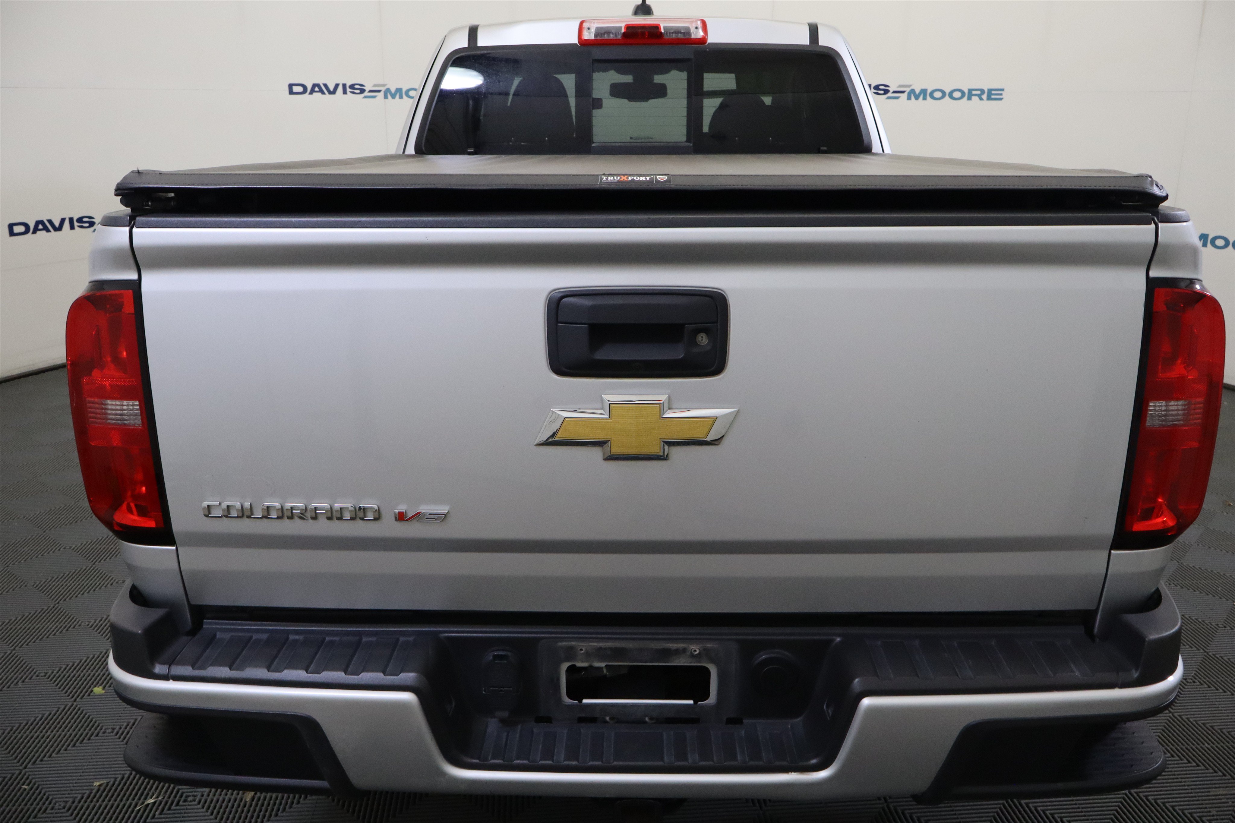 Used 2018 Chevrolet Colorado Z71 AWD/4WD image 8