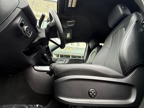 Used 2024 Mercedes-Benz EQB 300 EQB 300 w/ Winter Package image 11