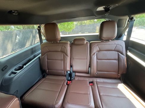 New 2025 Lincoln Navigator L Reserve image 22