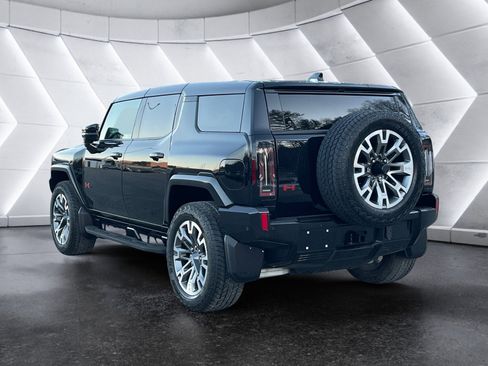 Certified 2025 GMC Hummer EV 3X w/ LPO, Sport Package AWD/4WD image 4