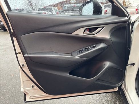 Used 2016 MAZDA CX-3 Sport image 9