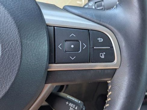 Used 2016 Lexus ES 350 w/ Premium Package w/Wood Trim FWD image 18