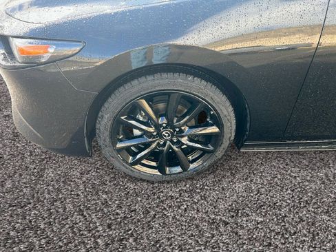 Used 2024 MAZDA MAZDA3 s image 10